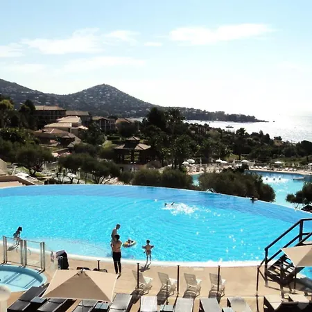Résidence Le Hameau De Cap Esterel - Maeva - 2 Pièces 5 Personnes - Confort Mae-5664 Appartamento *